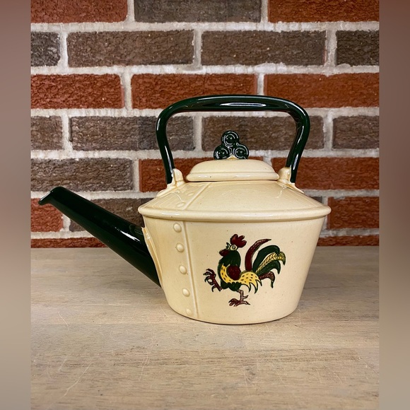 Vintage Metlox Poppytrail Tea Pot Teapot Rooster Provincial California EUC - Picture 1 of 12